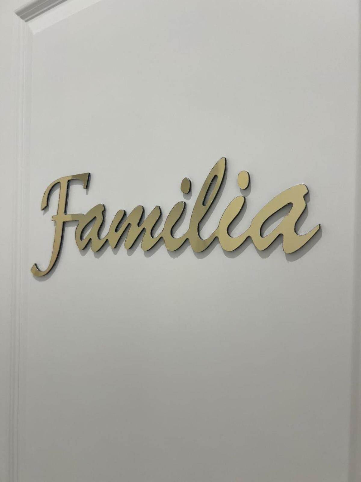 Familia Hotel Наполи Екстериор снимка